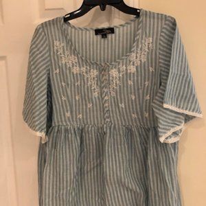 NEW Suzanne Betro embroidered green stripe top